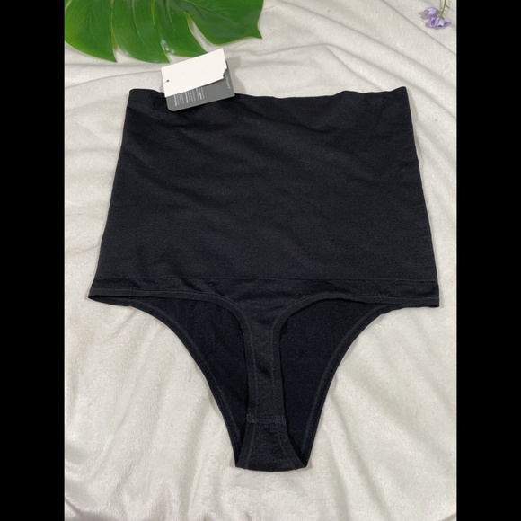 NWT Yummie Shapewear Seamless High Waist Thong‎ in Black [SZ M/L ] - Picture 8 of 11